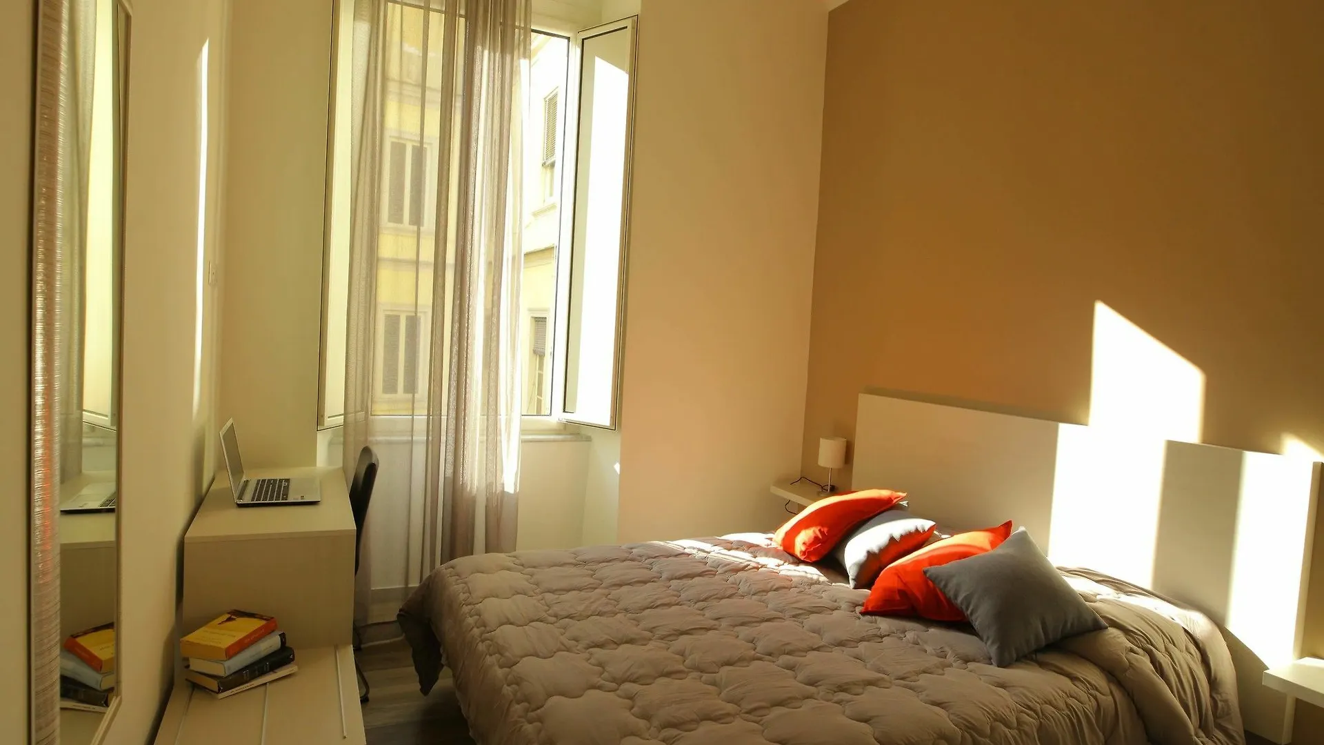 Dimora Centrale Apartment Naples